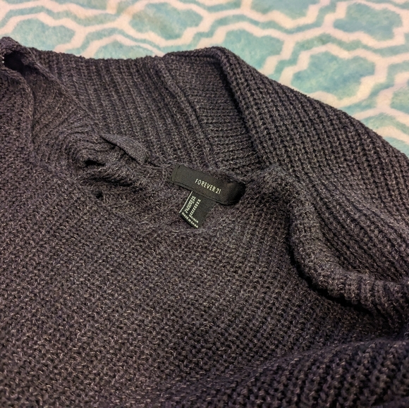 Lot of women's crop sweaters - Picture 10 of 10